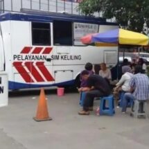 Jangan Terlambat! SIM Keliling Layani Perpanjangan SIM di Alam Mayang Hari Ini