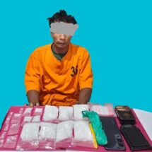 Digerebek Tengah Malam, Pengedar Sabu Setengah Kilogram di Pangkalan Kuras Dibekuk Polres Pelalawan
